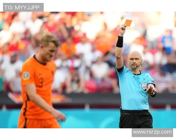 德里赫特接受手术治疗伤病,或将无缘欧洲杯 德里赫特接受手术治疗伤病,或将无缘欧洲杯